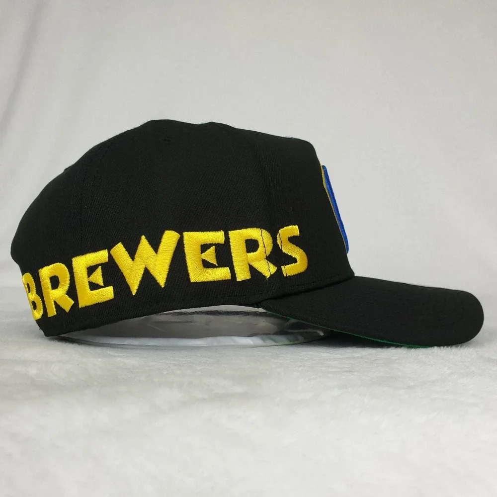 Milwaukee Brewers Mitchell & Ness MLB Pro Fit Snapback Cap Hat 3D Logo Black NWT